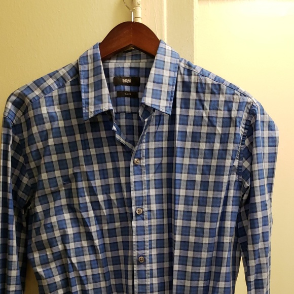 Button down - Picture 1 of 2